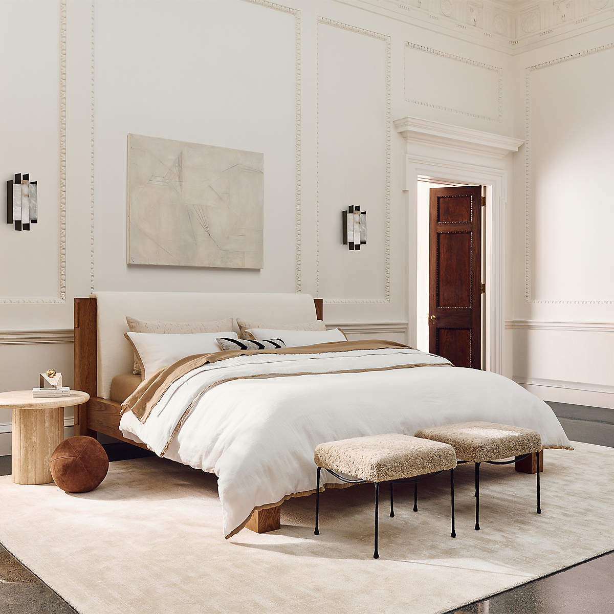 طاولة جانبية PEDESTAL Side Table