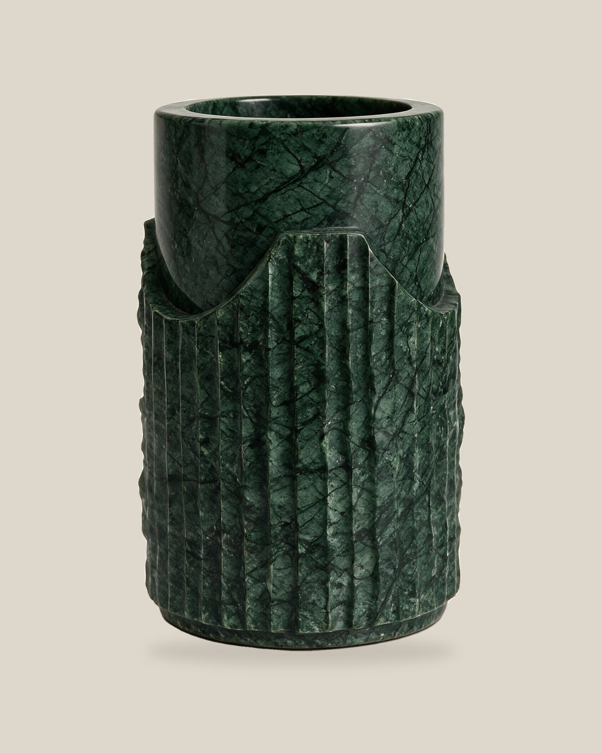 Colesseum Tall Verde Green Angle 01