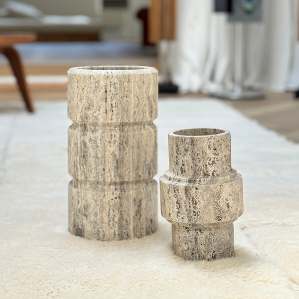 مزهرية عمودية