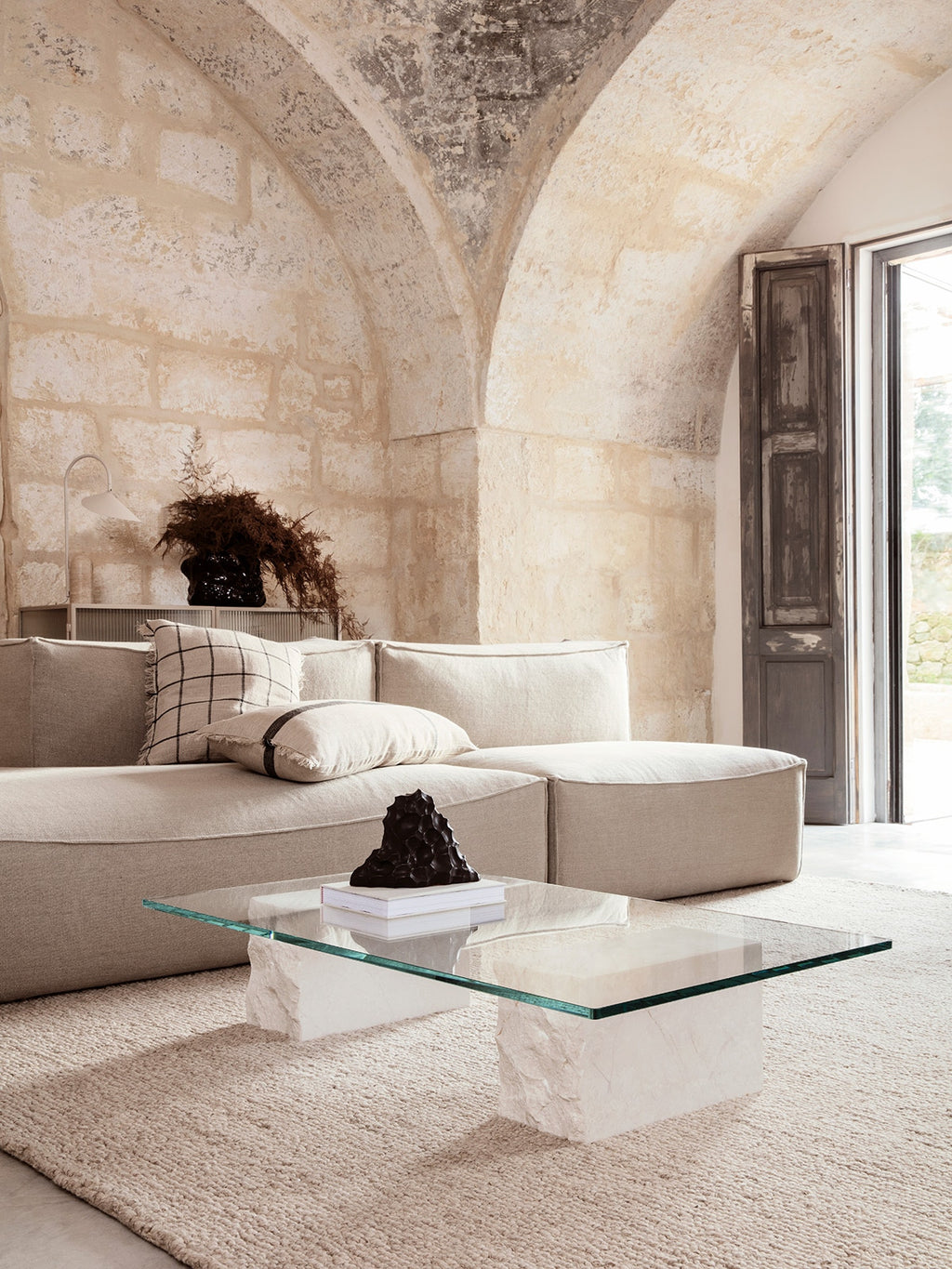 طاولة قهوة كيارا