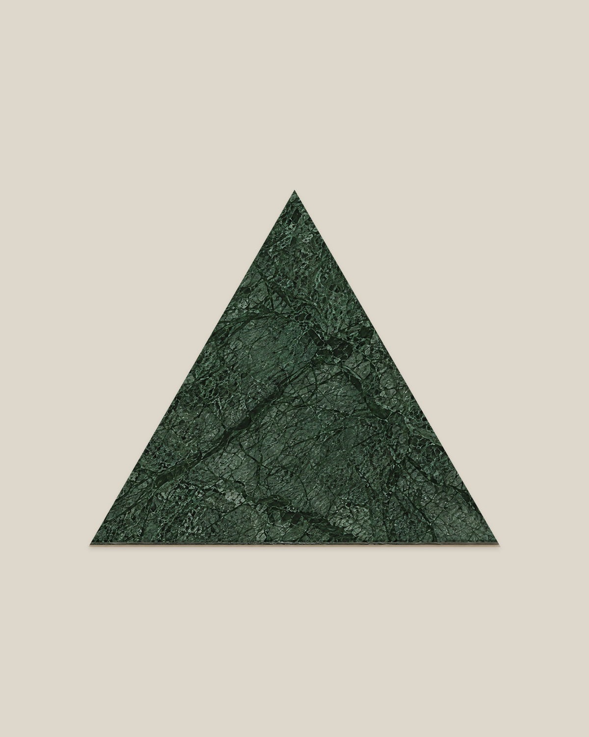 BLOC TRI-CHECKERS — Verde Green single triangle on BONE background