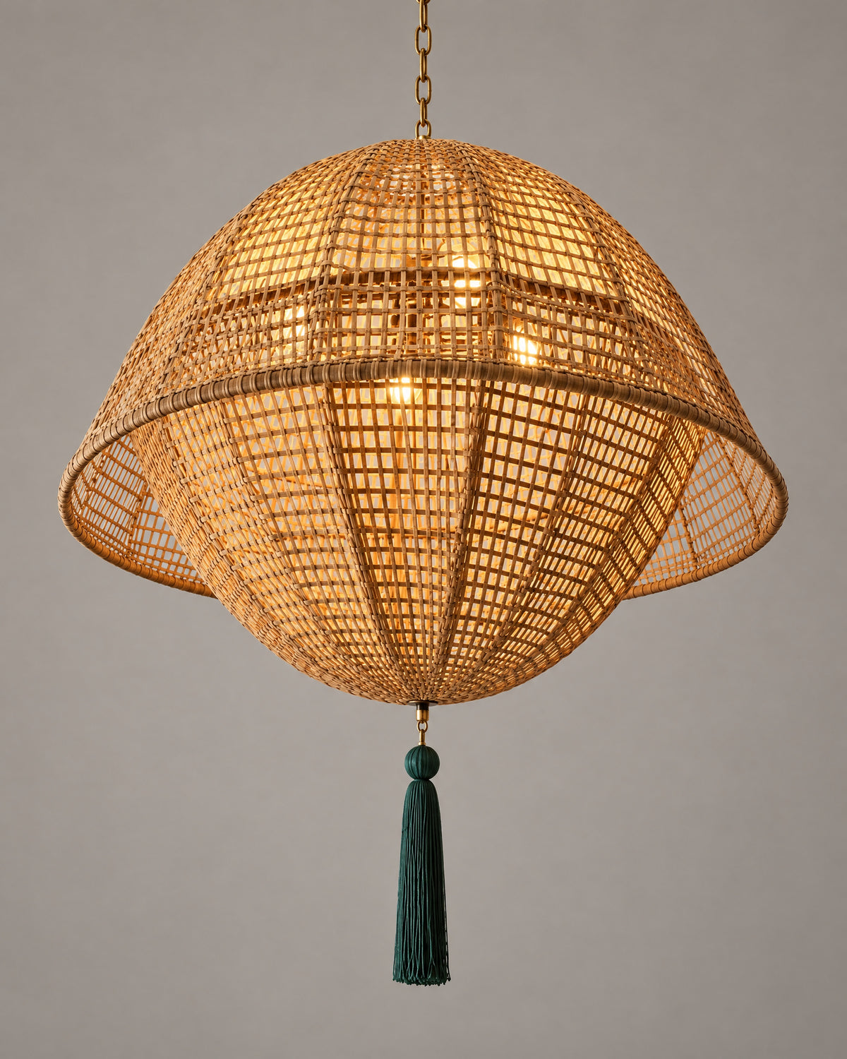 LA LUZ Orbit Bamboo Chandelier Forest Green Studio