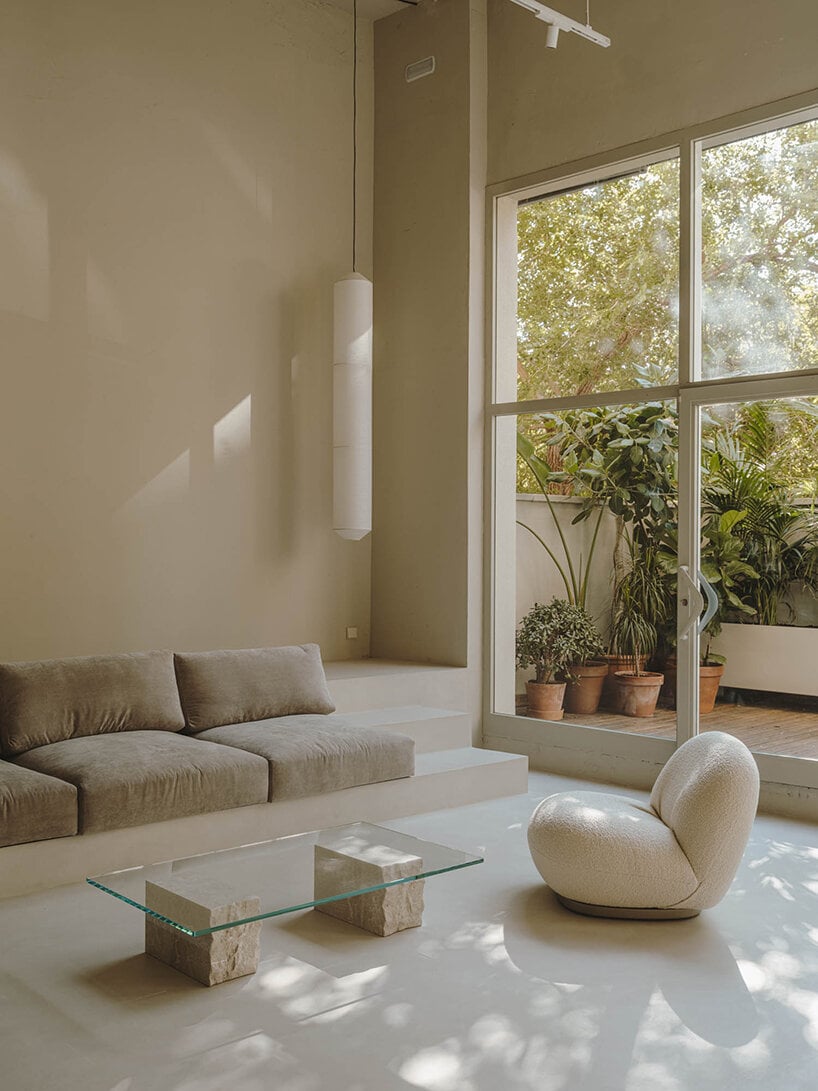 طاولة قهوة كيارا